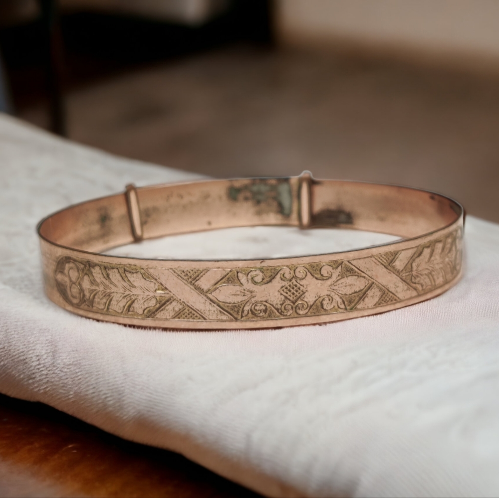 Antique 9 carat victorian belt bracelet